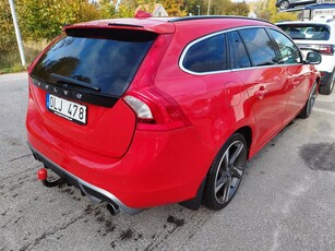 Volvo V60 T4F Momentum, R-Design Euro 5