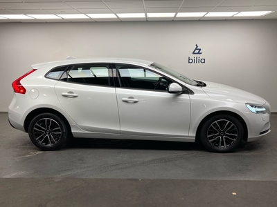 Volvo V40 D2