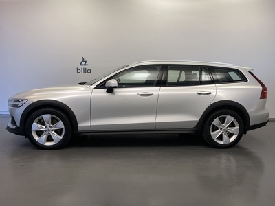 Volvo V60 Cross Country B4 AWD