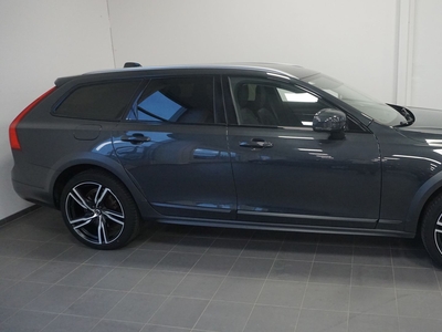 Volvo V90 Cross Country D4 AWD