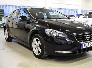 Volvo V40 T2 Kinetic 120hk KAMREM BYTT P-SENS BAK, NYBESSAD