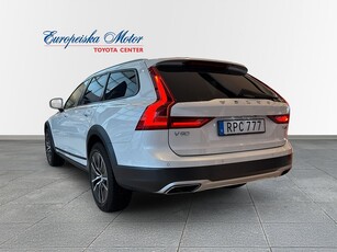 Volvo V90 Cross Country T6 AWD Pro B&W Pano 310hk OBS Spec.