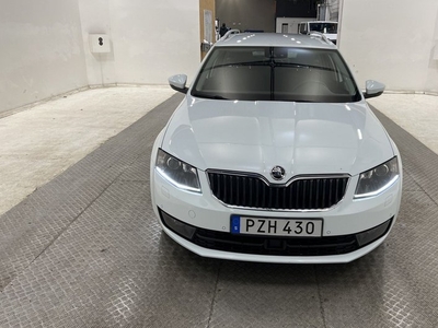 Skoda Octavia1.4 Premium Värm Kamera Drag Välservad 2016, Kombi