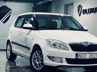 Skoda Fabia1.2 TSI Ambiente|Automat|Motorvärmare|SoV Dubb| 2011, Halvkombi