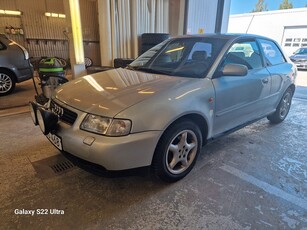 Audi A3 3-dörrar 1.6 Attraction Euro 2