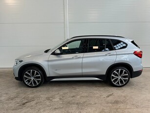 BMW X1 xDrive20d Sport Line Pano H&K B-kamera Skinn SE UTR 190hk 2017