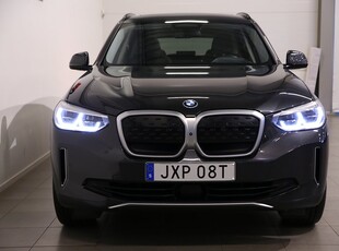 BMW X3 286hk iX3 / Interiörpkt / Drag / 360° / Brun Läder / HK / Pano