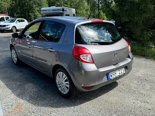 Renault Clio 5-Dörr Halvkombi 1.2 75HK, S&V Hjul,