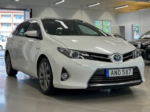 Toyota Auris Touring Sports Hybrid e-CVT Executive/ NYBES/