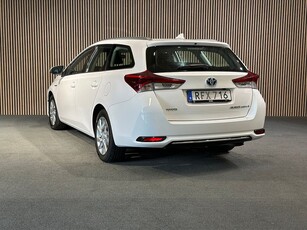 Toyota Auris Touring Sports Hybrid | M-värmare | backkamera I Leasbar I 360kr