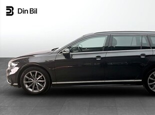 Volkswagen Passat Sportscombi TSI200 DSG 4M R-Line/Executive