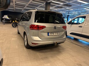 Volkswagen Touran 1.2 TSI Dragkrok, Motorvärmare, 7-sits