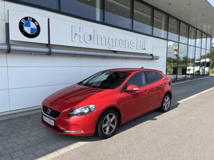 Volvo V40 T3 Manuell 150 hk Kinetic VoC