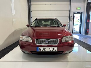 Volvo V70 2.4 Kinetic Ny Besiktigad Dragkrok Välvårdad 170hk