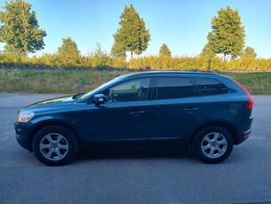 Volvo XC60 2.4D Geartronic Kinetic.S+V.däck.Väldig fin.