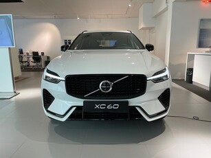 Volvo XC60 Recharge T6 Plus Dark * Sommarkampnaj