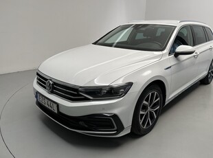 VW Passat 1.4 GTE Sportscombi (218hk)