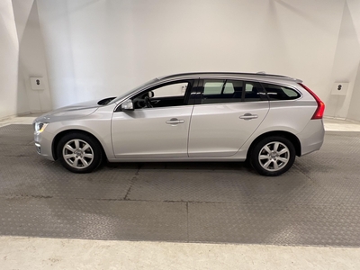 Volvo V60 D4 181hk Momentum D-Värm VOC 0,42l/mil Välservad