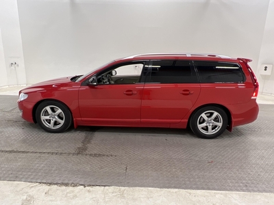 Volvo V70 D4 AWD Summum Drag Navi Skinn Välservad 181hk