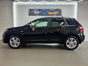 Nissan Qashqai 2.0 4x4 CVT, 141hk PANO/B-kamera/Värmare/Bose