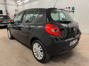 Renault Clio 5-dörrars Halvkombi 1.4 98Hk Ny kamrem m.m