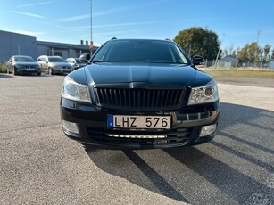 Skoda Octavia Kombi 2.0 TDI Elegance Euro 5