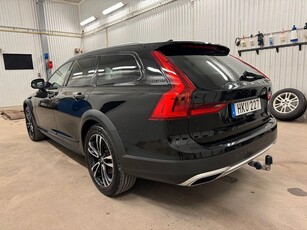 Volvo V90 Cross Country D4 AWD Skinn Harman/kardon