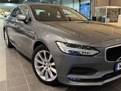 Volvo S90D4 Momentum Advanced Edition | Läder | Akustikrutor | Drag | 2020, Sedan