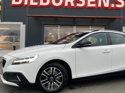 Volvo V40Cross Country D4 Geartronic Momentum Euro 6 2017, Kombi