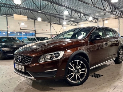 Volvo V60Cross Country D4 AWD Business Advanced Summum 2017, Kombi