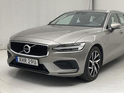 Volvo V60T8 AWD Twin Engine 2020, Kombi