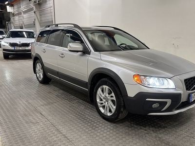 Volvo XC70D4 AWD Summum Skinn Värm VOC Keyless 1-brukare 2014, Kombi