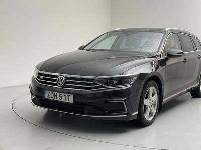 VW Passat 1.4 GTE Sportscombi (218hk)