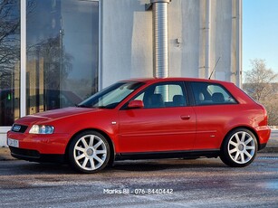 Audi A3 1.8 Turbo 20v Quattro S Line 225hk/2 Ägare/Ny Bes