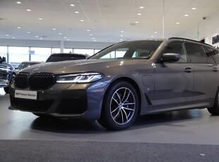 BMW 530e xDrive Touring / M Sport / Innovation