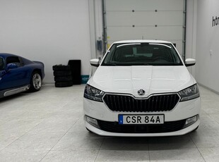 Skoda Fabia 1.0 TSI Style, Backkamera, Motor och kupévärmare