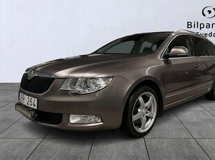 Skoda Superb Kombi 1.8 TSI | Minnesstolar | Dragkrok | DSG