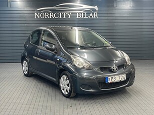 Toyota Aygo 5-dörrar 1.0 VVT-i / 9600 Mil / Besiktigad