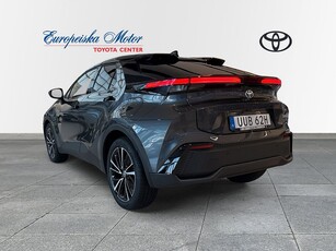 Toyota C-HR 1.8 HSD Executive Bi-Tone JBL / 515mil