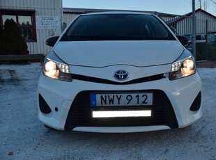 Toyota Yaris 1,5 Hybrid e-CVT Life Euro 5 Sensor Bak