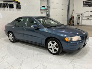 Volvo S60 2.4 Euro 4 Helläder se skick Låga mil