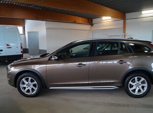 Volvo V60 Cross Country D4 Summum BE PRO Drag Värmare