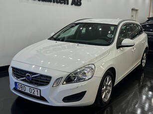 Volvo V60 D2 Momentum Euro 5 Svensksåld