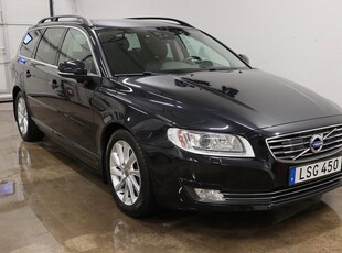 Volvo V70 D2 Momentum Nav Drag VOC Fullservad Skatt 1103 kr