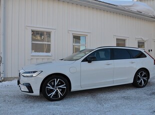 Volvo V90 Recharge T6 AWD R-Design Nav Voc Dragkrok Moms