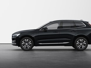 Volvo XC60T6 Core Edition 2025, SUV