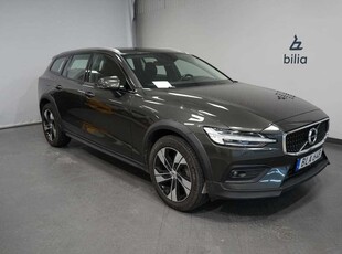 Volvo V60 Cross Country B4 AWD