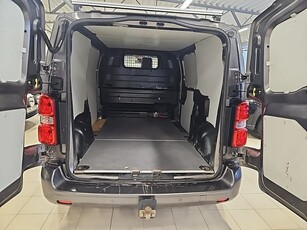 Toyota ProAce Skåpbil