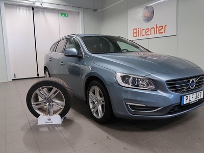 Volvo V60D5 Plug-in Hybrid AWD Aut-Navi-VOC-Värmare 2018, Kombi