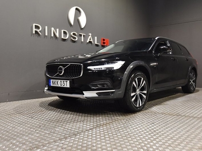 Volvo V90Cross Country AUT AWD MOMENTUM NYSERV VOC 2021, Kombi